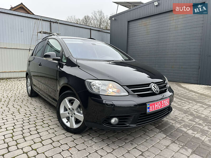 Хэтчбек Volkswagen Golf Plus 2007 в Львове Хэтчбек Volkswagen Golf Plus 2007 в Львове