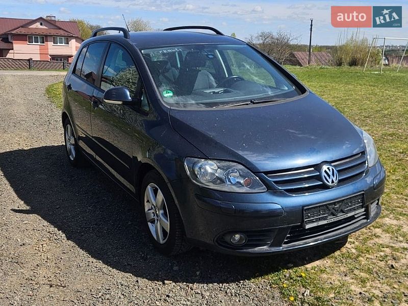 Хэтчбек Volkswagen Golf Plus 2008 в Луцке
