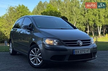 Хетчбек Volkswagen Golf Plus 2005 в Хмельницькому Хетчбек Volkswagen Golf Plus 2005 в Хмельницькому