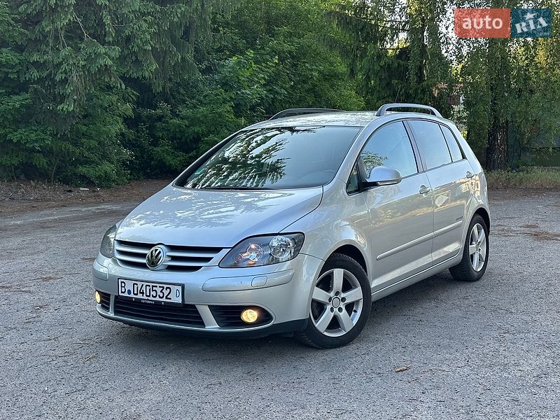 Хетчбек Volkswagen Golf Plus 2008 в Радивиліві