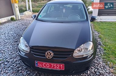 Хетчбек Volkswagen Golf Plus 2005 в Рудки