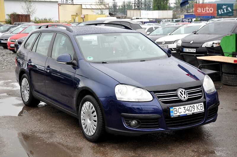Универсал Volkswagen Golf 2009 в Львове