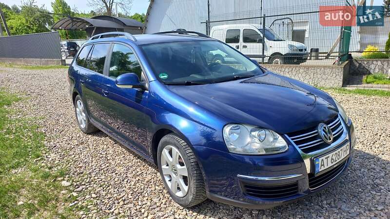 Універсал Volkswagen Golf 2008 в Кутах