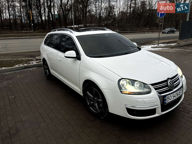 Универсал Volkswagen Golf 2008 в Тернополе