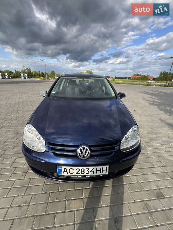 Хэтчбек Volkswagen Golf 2005 в Шептицькому Хэтчбек Volkswagen Golf 2005 в Шептицькому