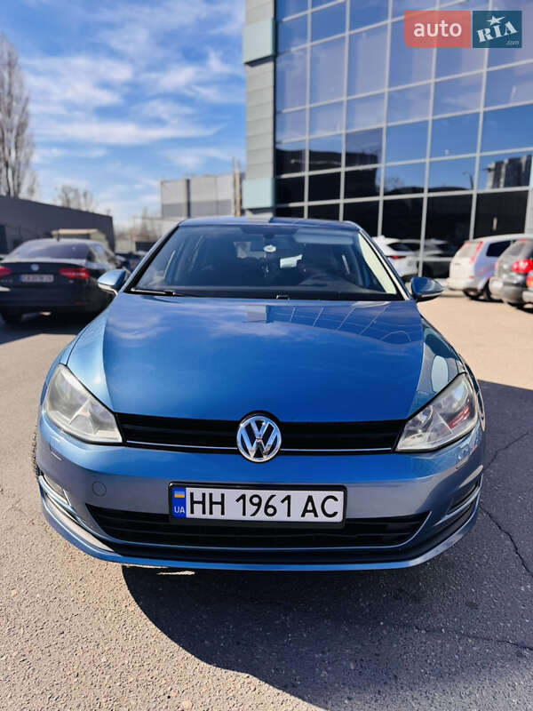 Хэтчбек Volkswagen Golf 2012 в Одессе Хэтчбек Volkswagen Golf 2012 в Одессе