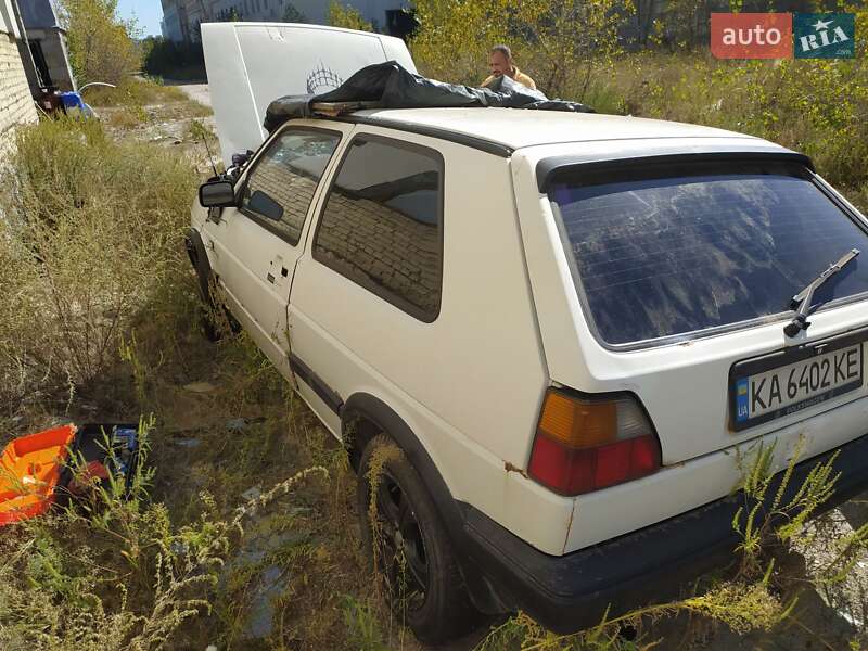 Хэтчбек Volkswagen Golf 1989 в Киеве