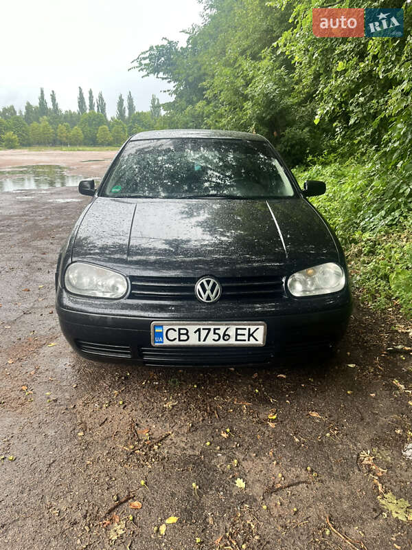 Хэтчбек Volkswagen Golf 2002 в Нежине Хэтчбек Volkswagen Golf 2002 в Нежине