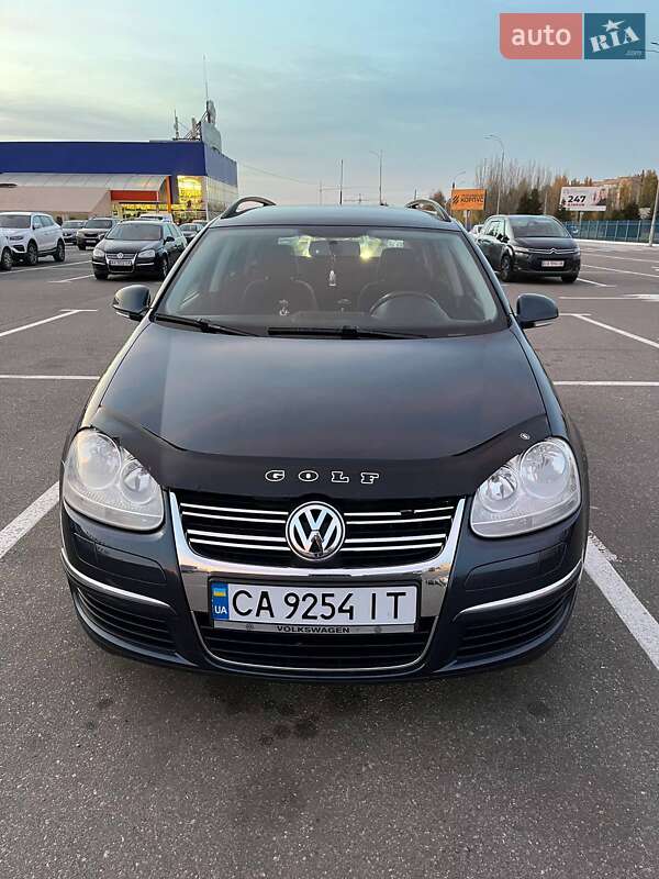 Универсал Volkswagen Golf 2008 в Черкассах