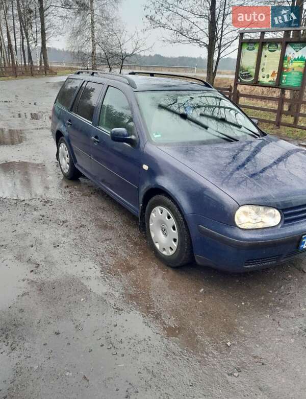 Универсал Volkswagen Golf 1999 в Сарнах Универсал Volkswagen Golf 1999 в Сарнах