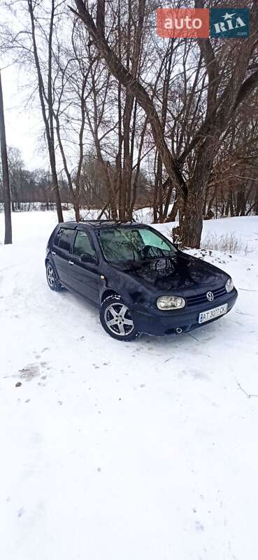 Хэтчбек Volkswagen Golf 1999 в Сумах