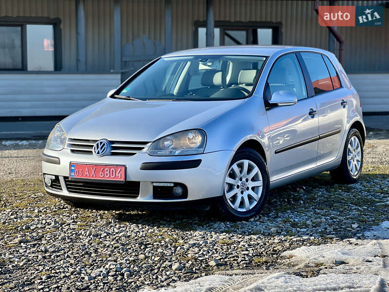 Хэтчбек Volkswagen Golf 2004 в Ивано-Франковске Хэтчбек Volkswagen Golf 2004 в Ивано-Франковске
