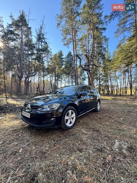 Универсал Volkswagen Golf 2015 в Черкассах