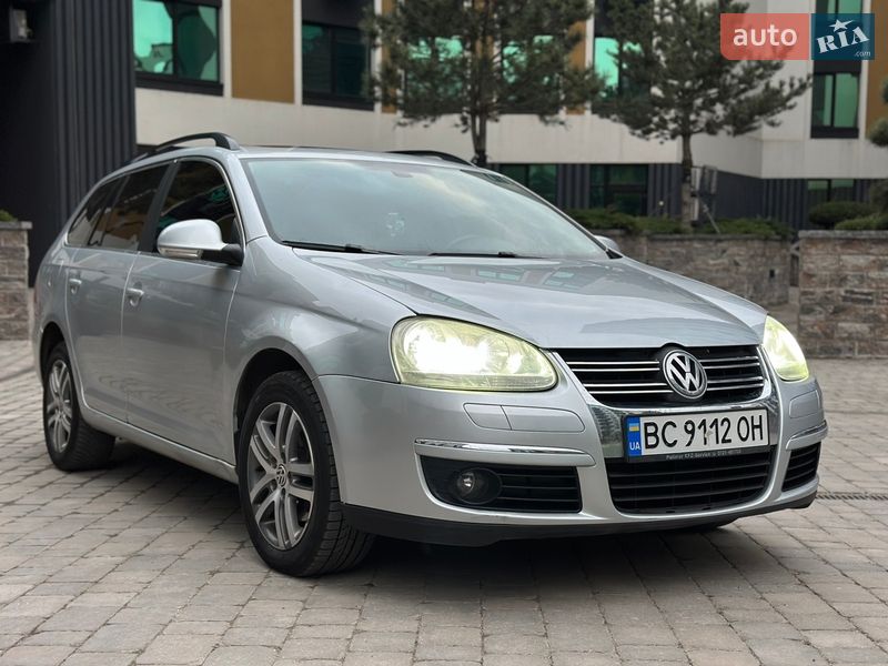 Универсал Volkswagen Golf 2007 в Киеве