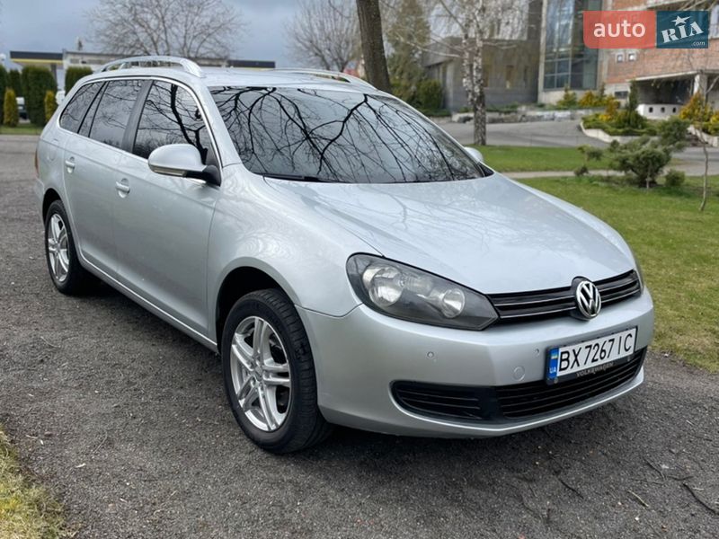 Универсал Volkswagen Golf 2010 в Хмельницком