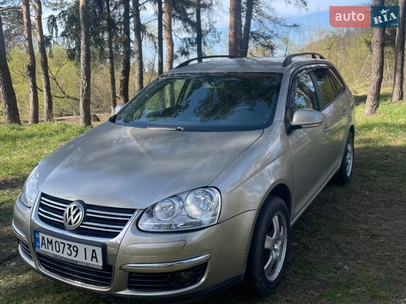 Универсал Volkswagen Golf 2007 в Звягеле