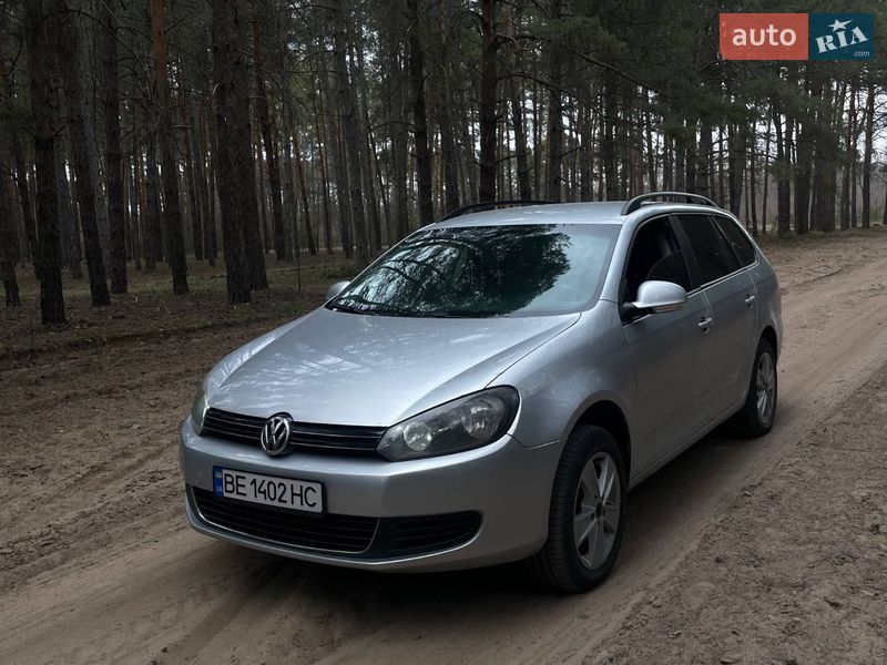 Універсал Volkswagen Golf 2011 в Вознесенську