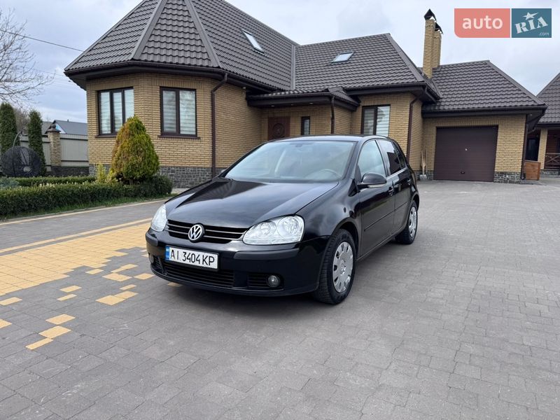 Хэтчбек Volkswagen Golf 2007 в Радомышле