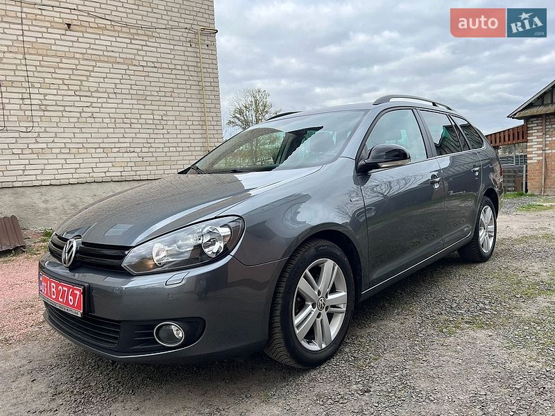 Універсал Volkswagen Golf 2012 в Луцьку