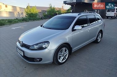Універсал Volkswagen Golf 2010 в Хмельницькому