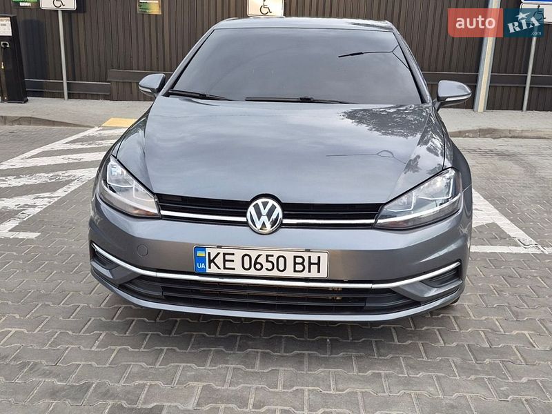 Хэтчбек Volkswagen Golf 2020 в Днепре