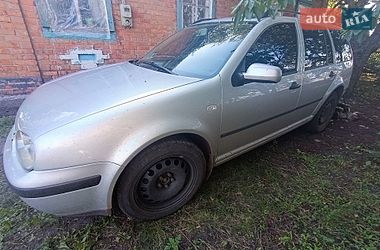 Універсал Volkswagen Golf 2000 в Чигирину