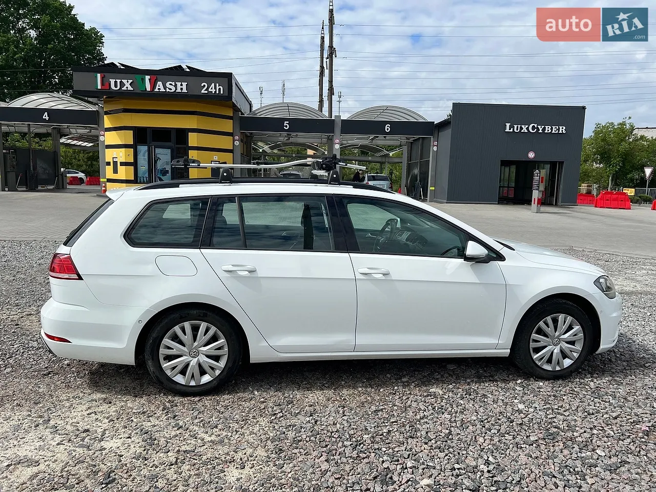 Volkswagen Golf 2017 photo 2