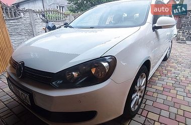 Универсал Volkswagen Golf 2011 в Костополе