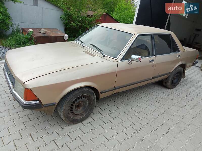 Седан Ford Granada 1979 в Дубно