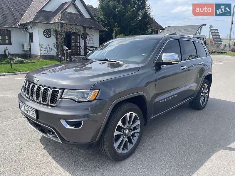 Внедорожник / Кроссовер Jeep Grand Cherokee 2017 в Киеве