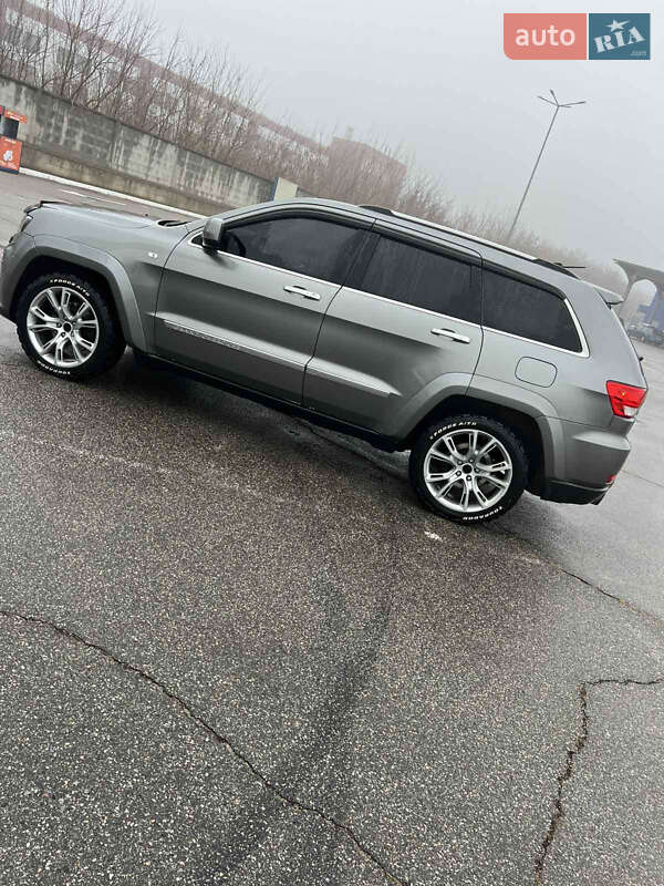 Позашляховик / Кросовер Jeep Grand Cherokee 2011 в Харкові