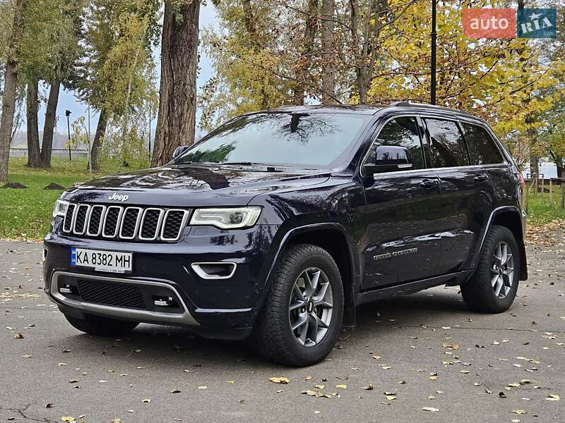 Позашляховик / Кросовер Jeep Grand Cherokee 2018 в Києві