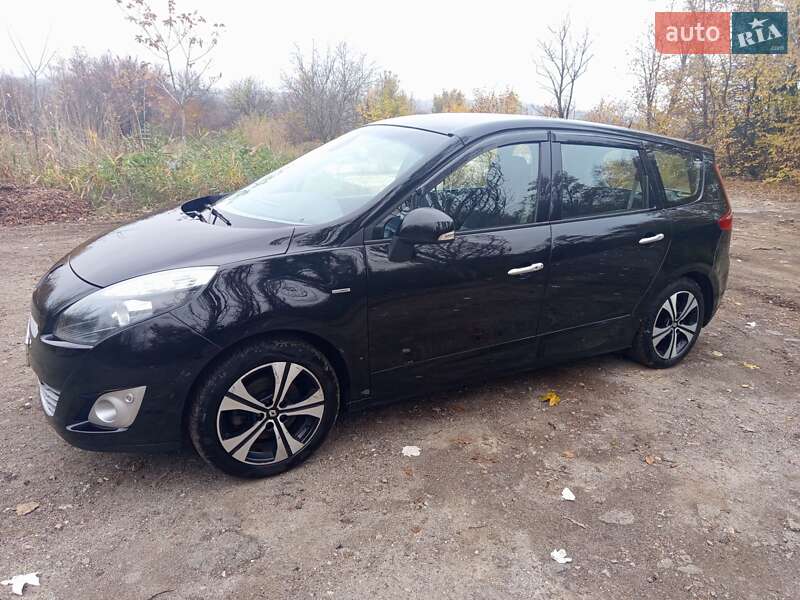 Минивэн Renault Grand Scenic 2011 в Запорожье