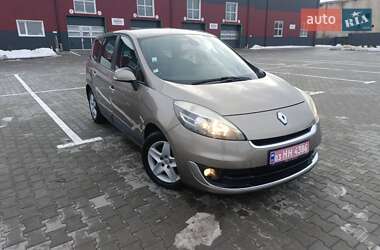 Мінівен Renault Grand Scenic 2013 в Дубні Мінівен Renault Grand Scenic 2013 в Дубні