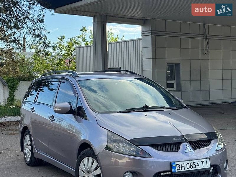 Минивэн Mitsubishi Grandis 2004 в Днепре