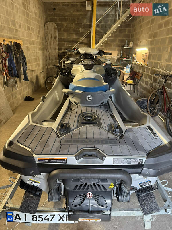 Гидроцикл туристический BRP GTX 2020 в Киеве Гидроцикл туристический BRP GTX 2020 в Киеве