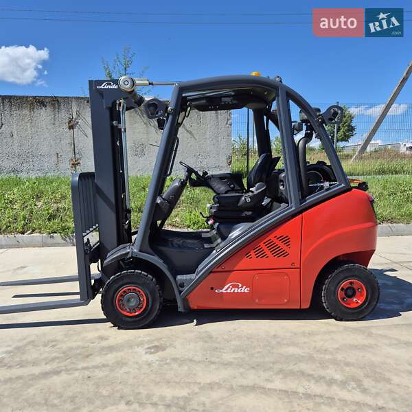 Вилочный погрузчик Linde H-25-T-02 2015 в Пустомытах