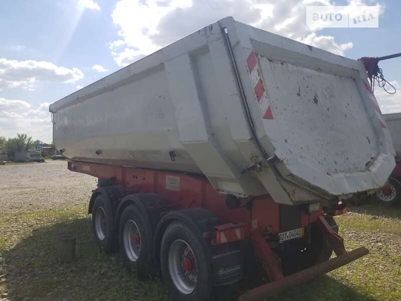 Самосвал полуприцеп Carnehl Hardox 2008 в Виннице Самосвал полуприцеп Carnehl Hardox 2008 в Виннице