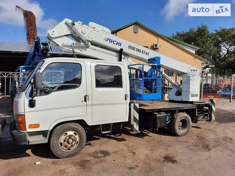 Автовышка Hyundai HD 65 2006 в Одессе Автовышка Hyundai HD 65 2006 в Одессе