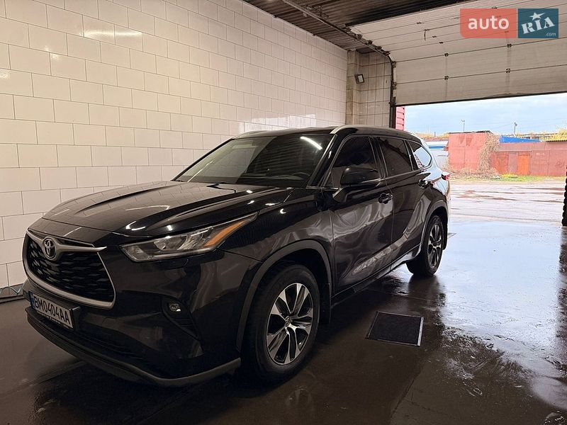 Внедорожник / Кроссовер Toyota Highlander 2020 в Сумах