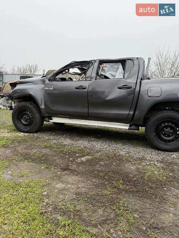 Пикап Toyota Hilux 2017 в Одессе Пикап Toyota Hilux 2017 в Одессе