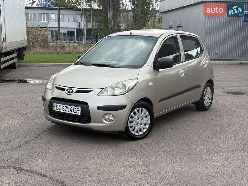 Хэтчбек Hyundai i10 2008 в Николаеве