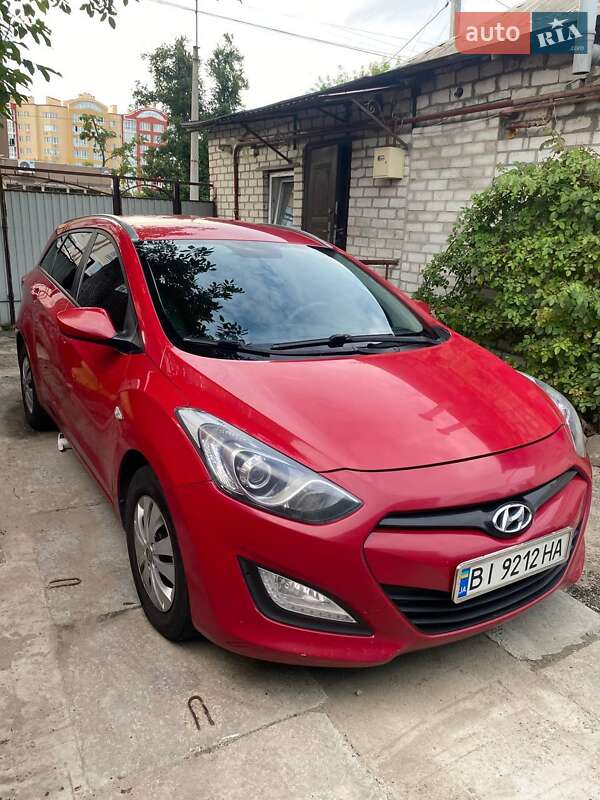 Универсал Hyundai i30 Wagon 2013 в Кременчуге