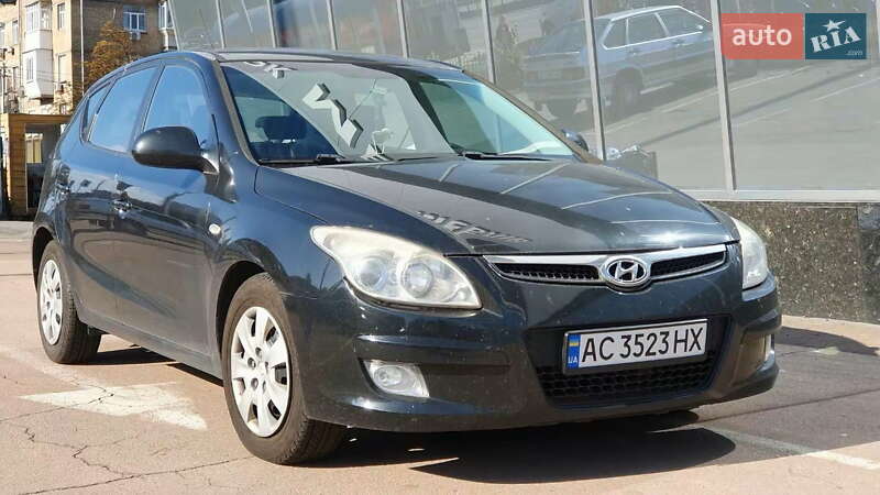 Универсал Hyundai i30 2007 в Киеве