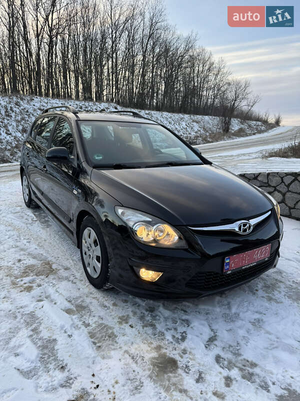 Универсал Hyundai i30 2012 в Харькове