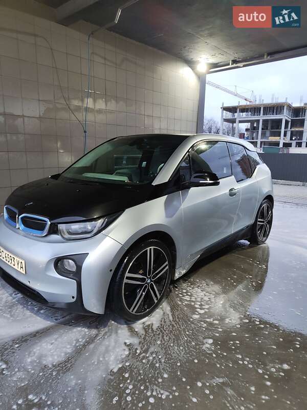 Хэтчбек BMW I3 2015 в Львове Хэтчбек BMW I3 2015 в Львове