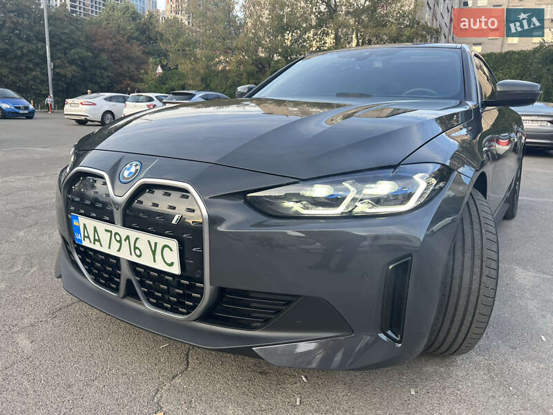 Купе BMW i4 2023 в Киеве