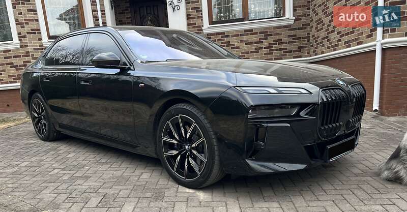 Седан BMW i7 2024 в Ровно Седан BMW i7 2024 в Ровно