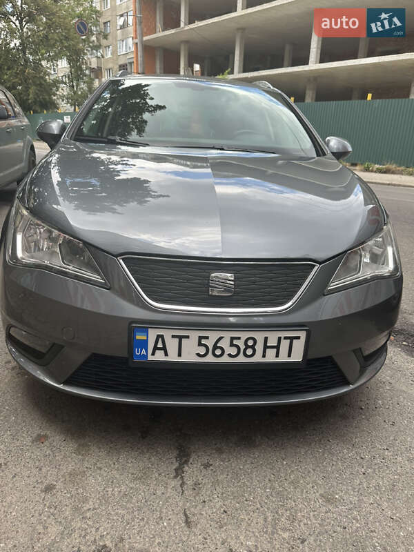 Хэтчбек SEAT Ibiza 2012 в Ивано-Франковске
