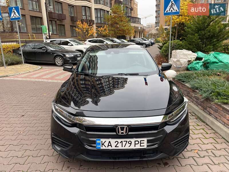 Седан Honda Insight 2019 в Киеве